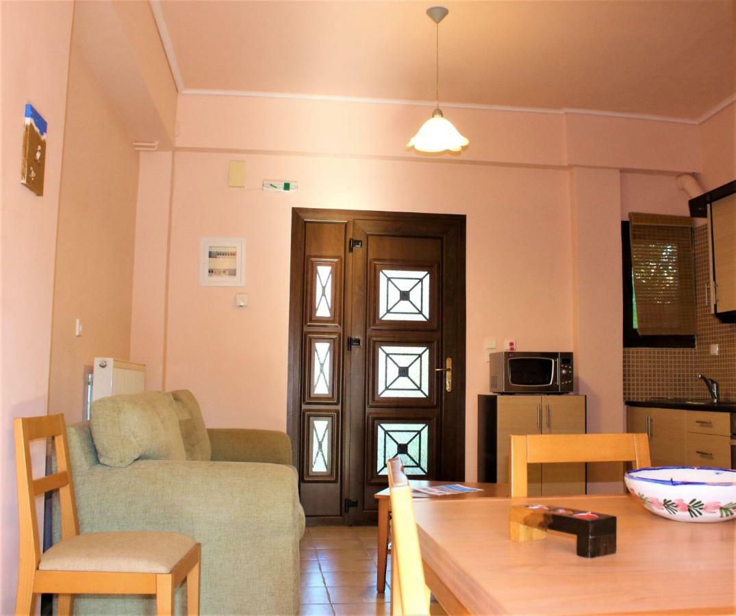 Nadia Apartments 米蒂姆纳 外观 照片